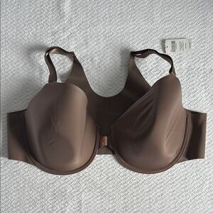 NWT SOMA Front-close Vanishing Back Bra
